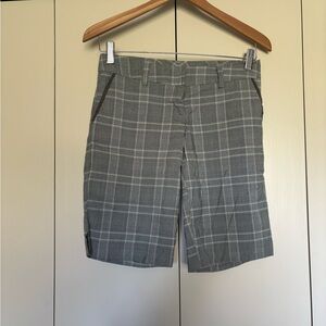 Forever - Green Cropped Dress Shorts - Small